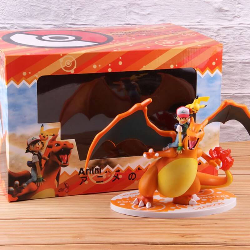 Action Figure Ash e Charizard