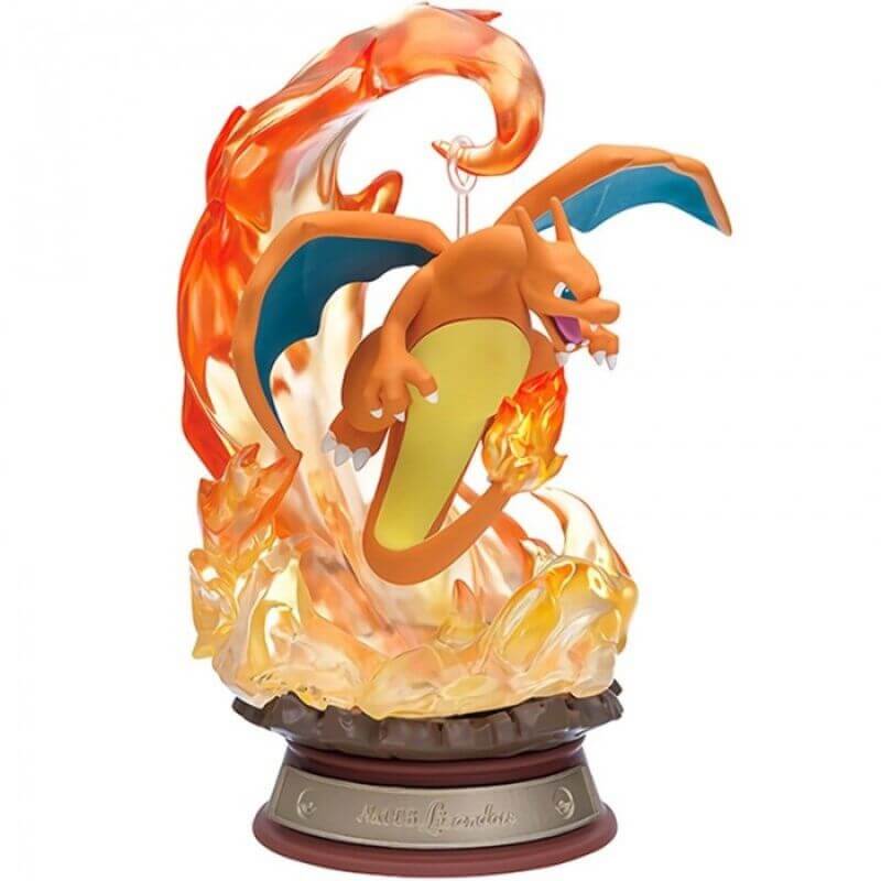 Action Figure Charizard