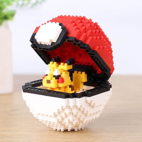 Lego Pokeball Pikachu