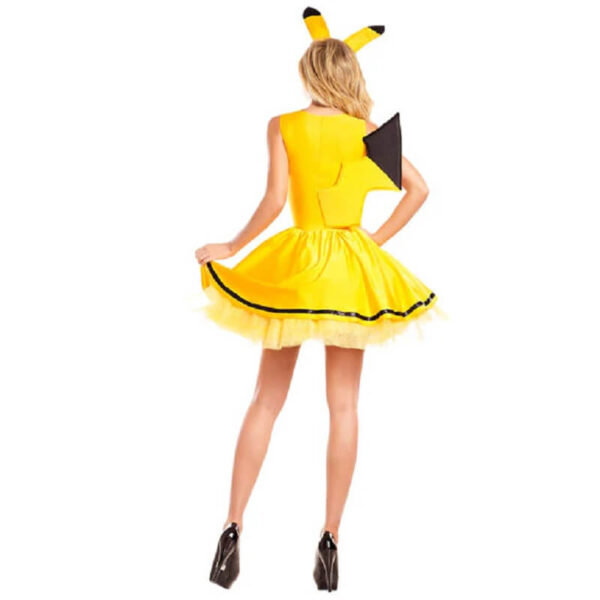Cosplay Pikachu